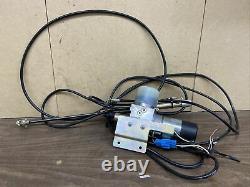 Bmw Oem E65 E66 745 750 760 Rear Trunk LID Hydraulic Actuator Pump 2002-2008 3
